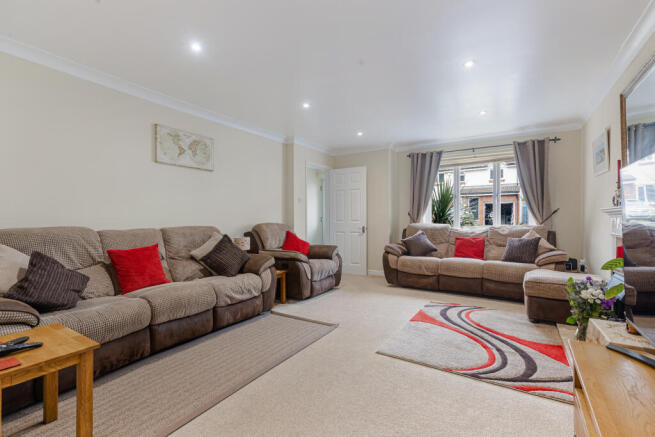 A09 - 19 Northville Park Kingsbridge - 260331