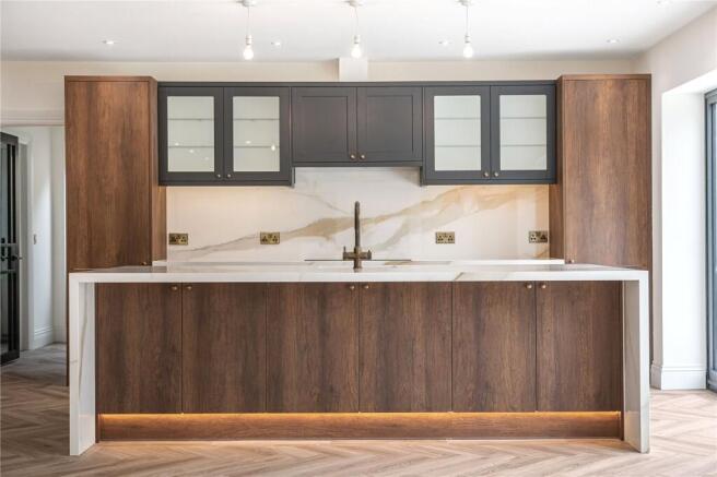 25, Spinfield Mount, Marlow, Buckinghamshire, SL7 photo 4