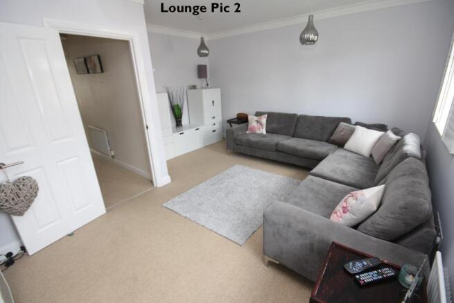 Lounge Pic 2