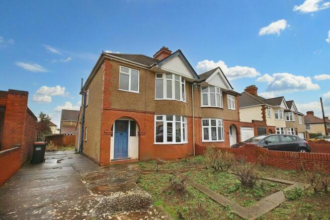 11 Birchdale Avenue, Bedford, MK42 8NU