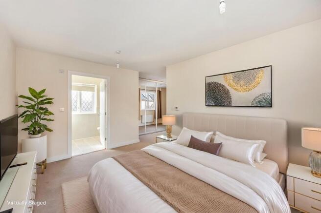 Principal bedroom