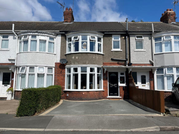 3 bed terraced house for sale Lake Drive, Hull HU