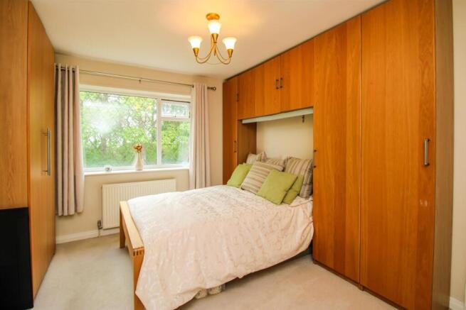3 bed Semi-Detached for sale Image 10