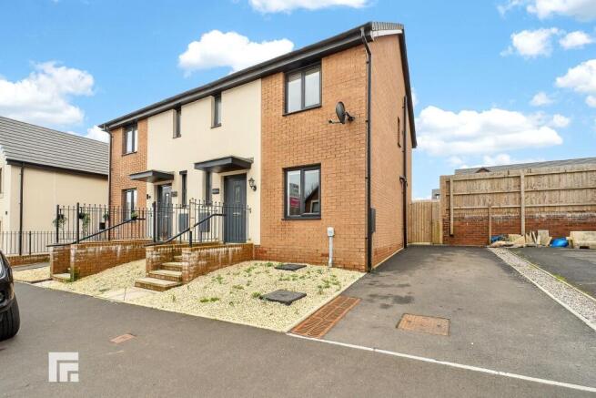 3-bed house on Gwern Gwynfael, Capel Llanilltern, CF5, £274,500