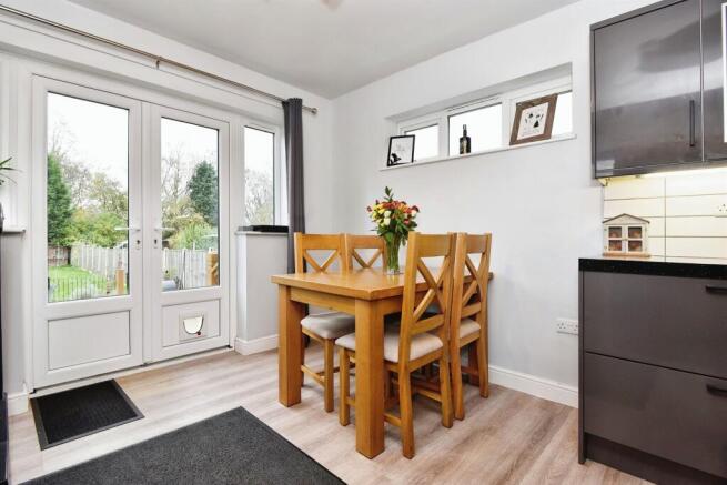 Kitchen Diner: