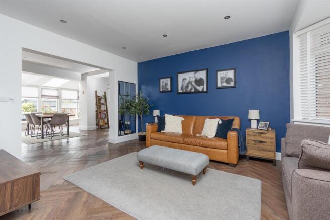 Twinwell House, 45 Main Street