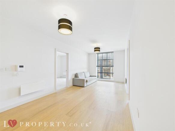 CAM05016G0-PR0044-ST