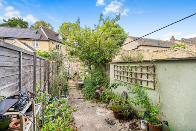 12 Acre End-10