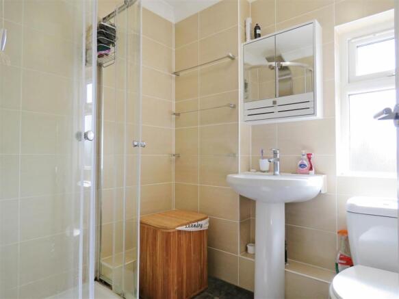 Shower Room.JPG