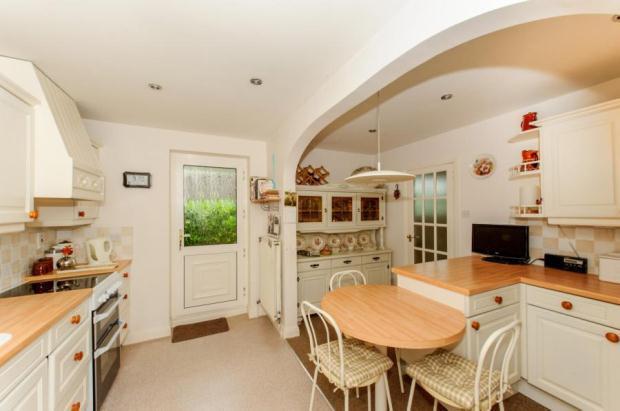Kitchen/Breakfast