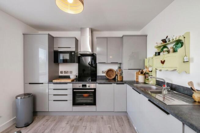 1599194-14