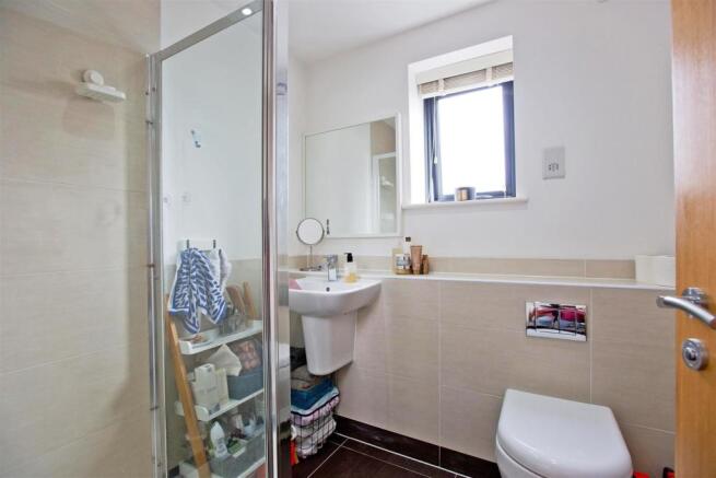 Loft Room Area - Shower room