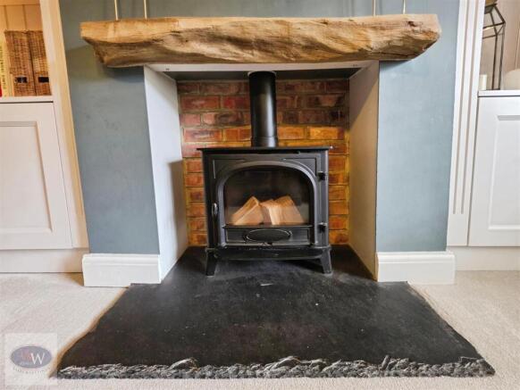 3 bed Semi-Detached for sale Image 9