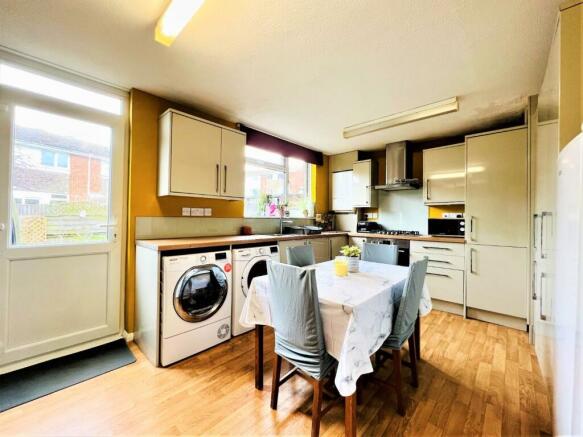 Kitchen.jpeg