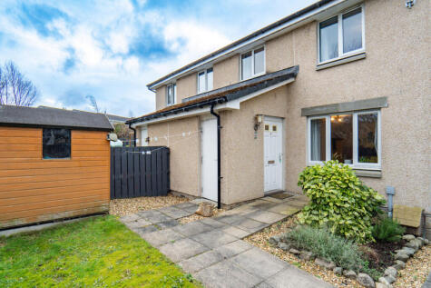 Resaurie Gardens, Inverness, IV2 7JY