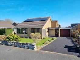8, Russell Road, Leasingham, Sleaford NG34 8LQ