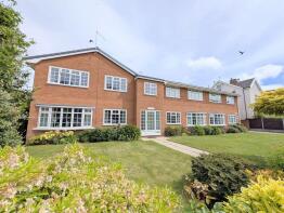 4, Salford Court, Salford Road, Southport PR8 3JN