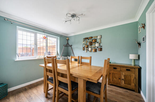 Wayne Close, Abbey Meads, Swindon photo 4