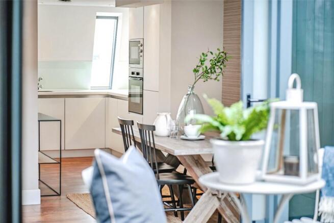 2 bed Flat to rent Image 7