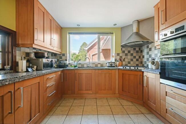 Faversham Road, Lenham, Maidstone, Kent, ME17 photo 4
