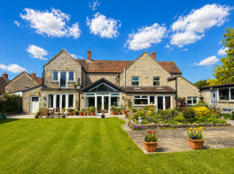 Brambles, Queen Street, Keinton Mandeville, Somerton TA11 6EG