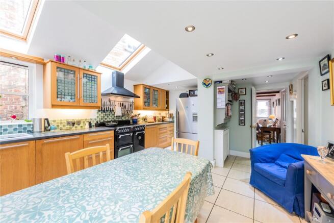 Kitchen/Dining
