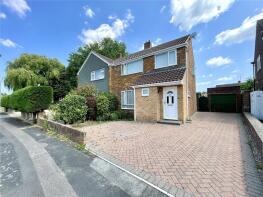 24, Lynn Way, Farnborough GU14 8RT