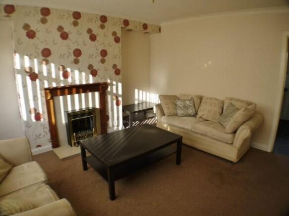 Lounge 2