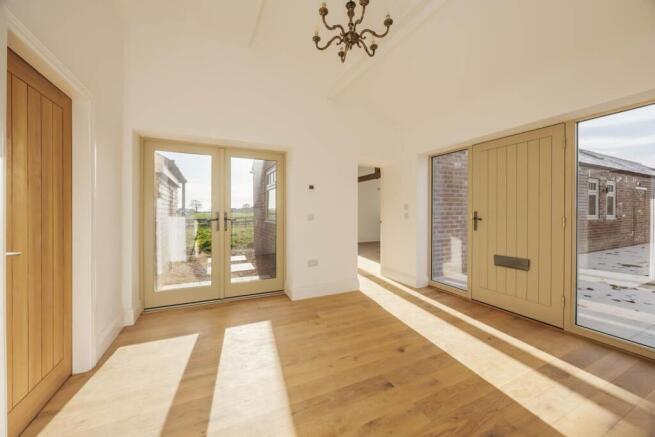 3 bed Barn Conversion for sale Image 4