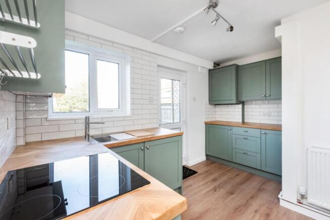 35 Mountain Wood, Bathford, Bath BA1 7RZ-6.jpg