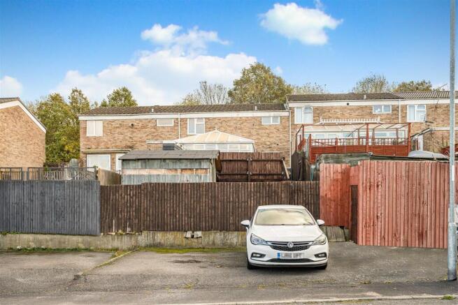 256 Admirals Way