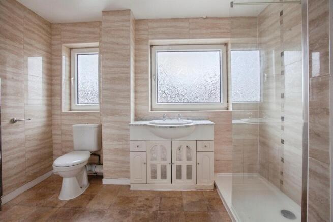2 bed Semi-Detached for sale Image 12