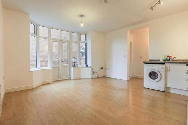 Kitchen/Living/Dinin