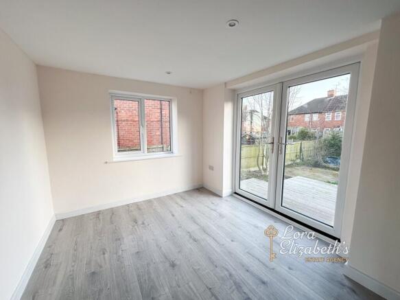 Eastfield Side, Sutton-In-Ashfield, Nottinghamshire, NG17 photo 4