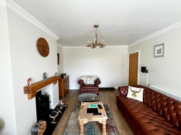 2 bed Semi-Detached Bungalow for sale Image 12