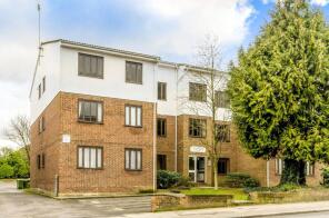 Flat 12, 81 Coleridge Court, Station Road, New Barnet, Barnet EN5 1QU