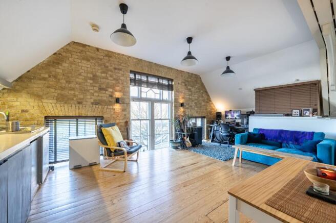 Reception/Kitchen