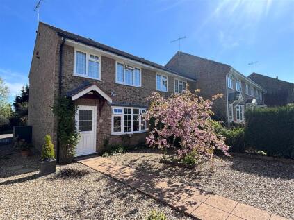 Barnes Close, Sturminster Newton
