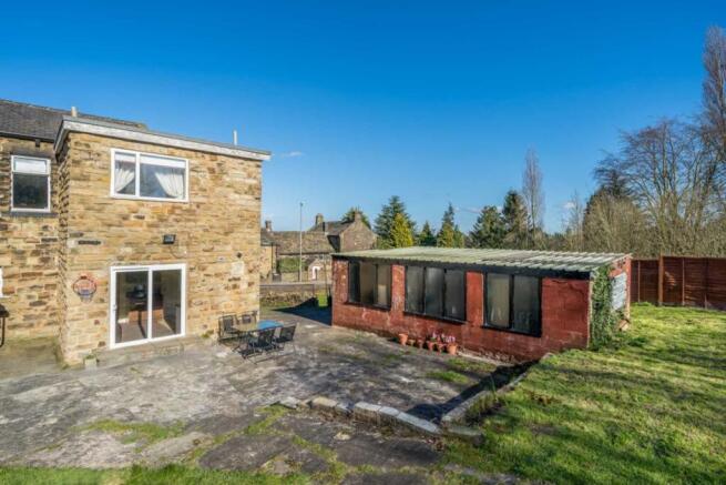 3 bed Semi-Detached for sale Image 4