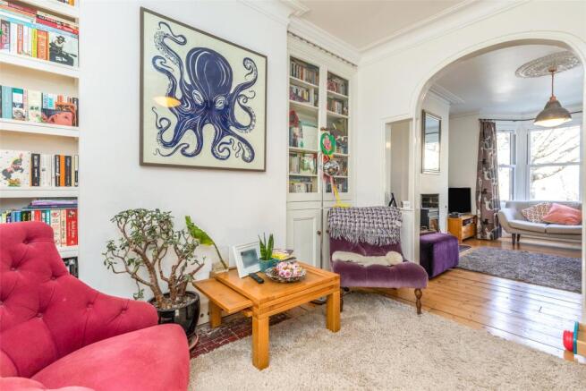 Living/Sitting Room