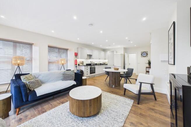 Open Plan Living/...