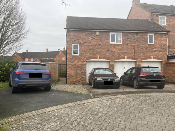 2 Bedroom Semi Detached For Rent