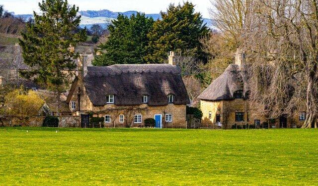 2 Pye Corner Cottage