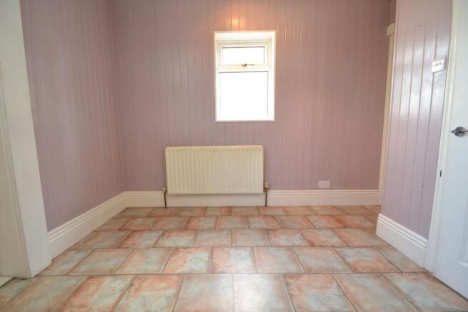 2 bed Semi-Detached for sale Image 6