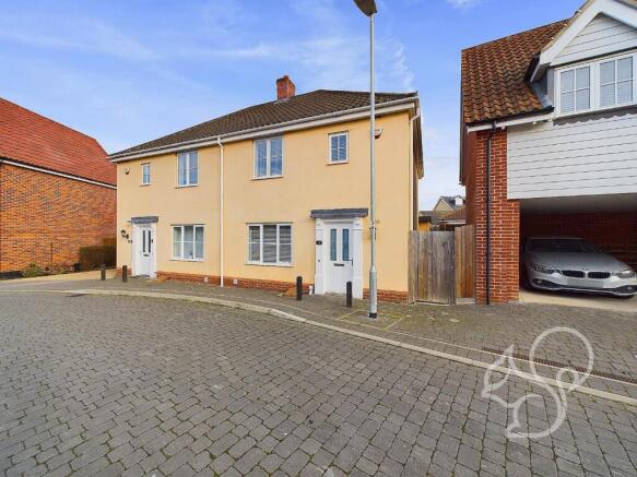 3-bed house on Ringlet Lane, Stanway, CO3, £325,000