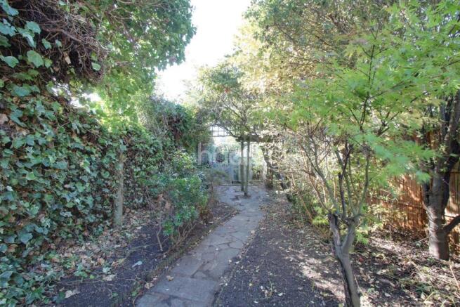 Photo 13
