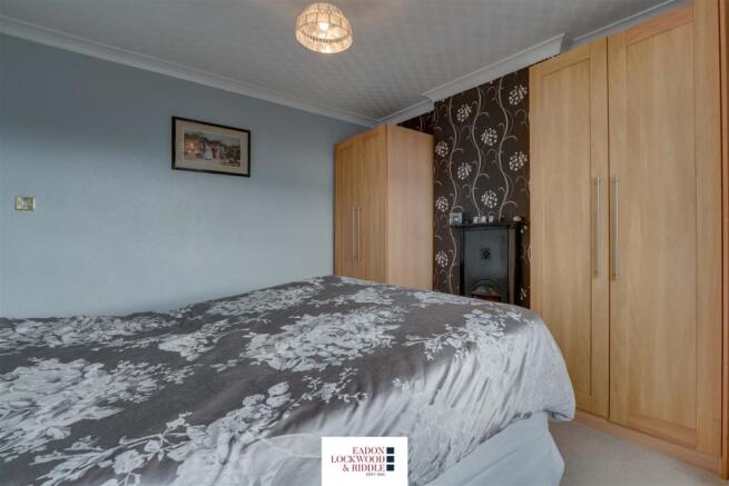 Bedroom 1-1.jpg