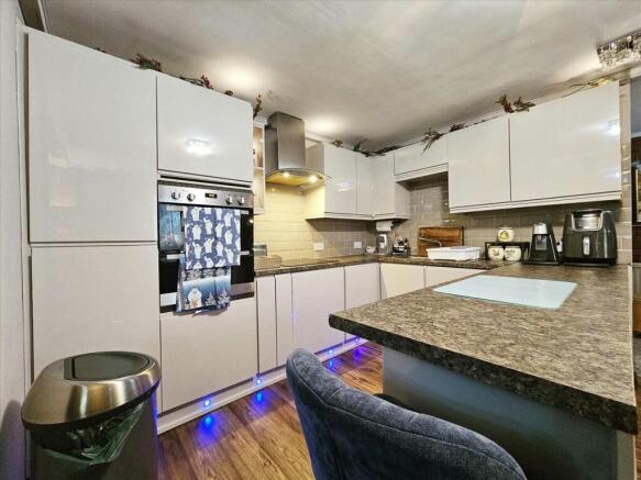 Kitchen Diner: