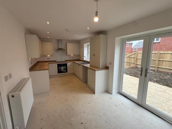 Plot 354 Curtis Fields, 76 Bramble Road, Weymouth, DT4 0FT photo 4