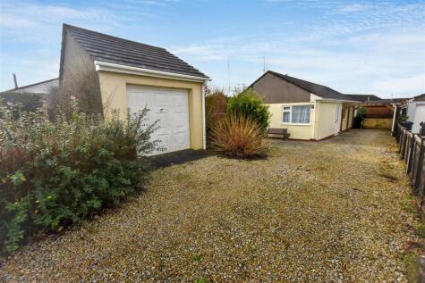 Trevarren Avenue, Four Lanes, Redruth